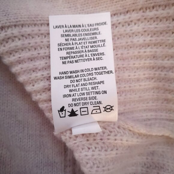 Hyba Ladies Size XS Light Pink Long Sleeves Lighter Weight Turtleneck / Tunic - Picture 5 of 10